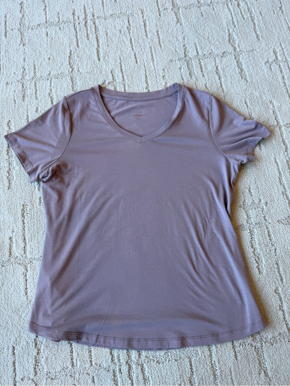 Bluffworks Women's V-Neck Short Sleeve Tee in Lavender Medium